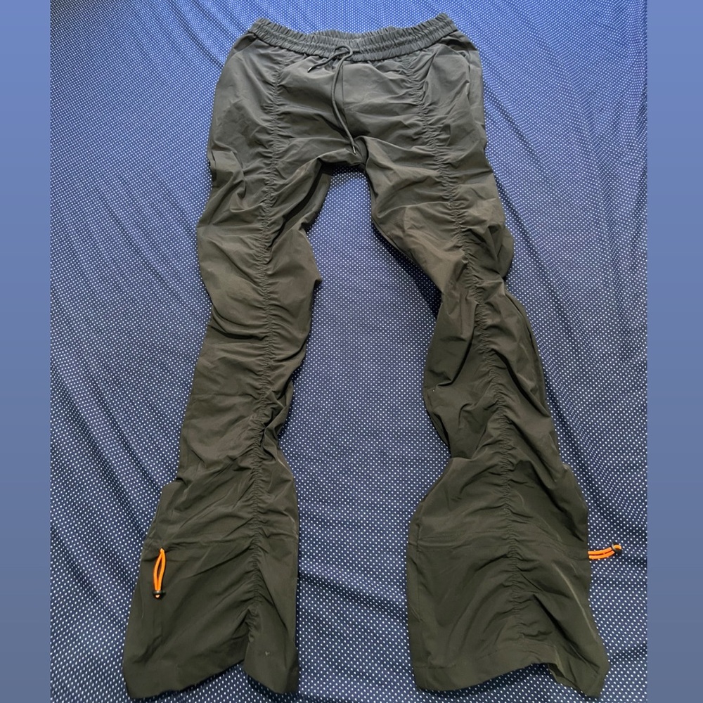 Custom streetwear flared cargo pants